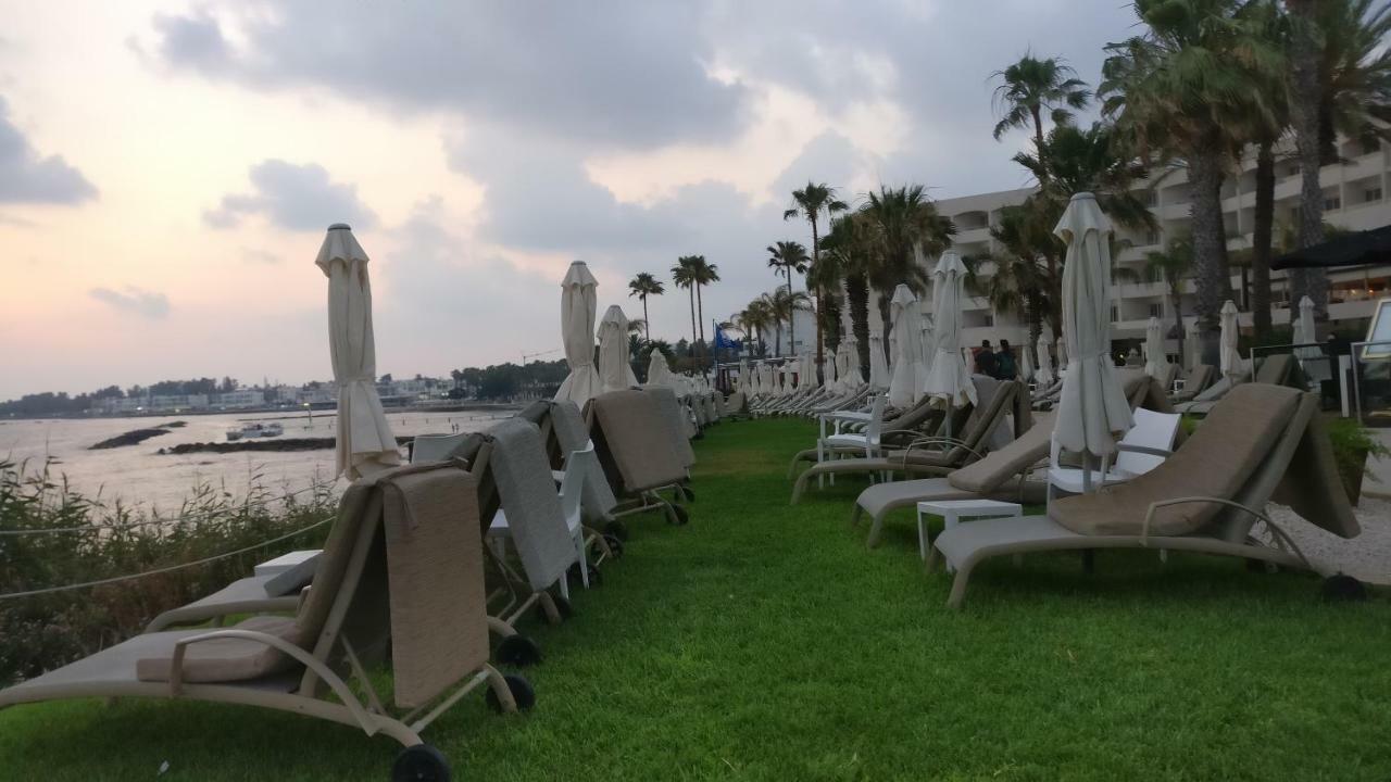 Limnaria West Park Lejlighed Paphos Eksteriør billede